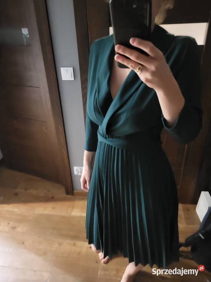 Sukienka plisowana z kołnierzykiem butelkowa lubelskie sprzedam