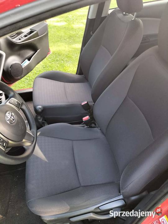 Sprzedam Toyote Yaris model XP13MA Benzyna elektryczne szyby Wielmoża