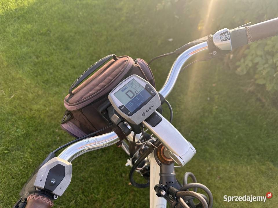 Rower Batavus Garda E60 Bosch 500 wh biała perła śląskie