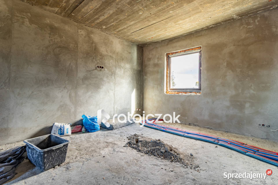Dom wolnostojący do sprzedania Starzyno 678m2