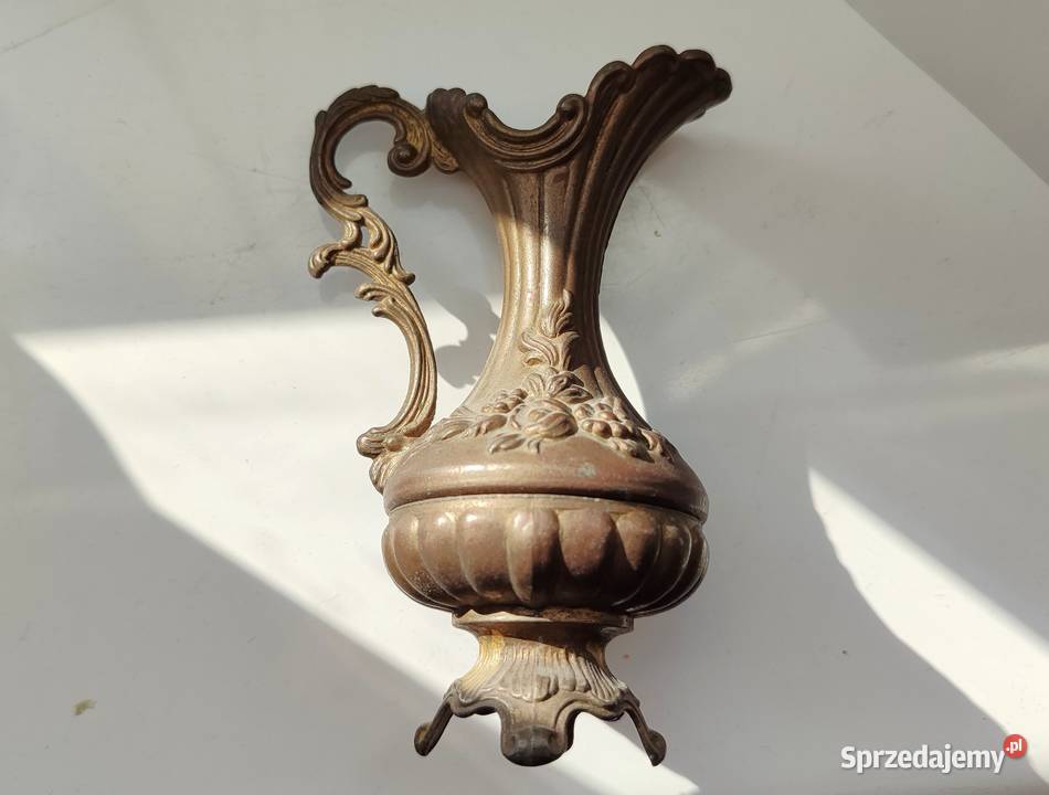 Dzbanek ozdobny mosiężny amfora pomorskie Gdańsk