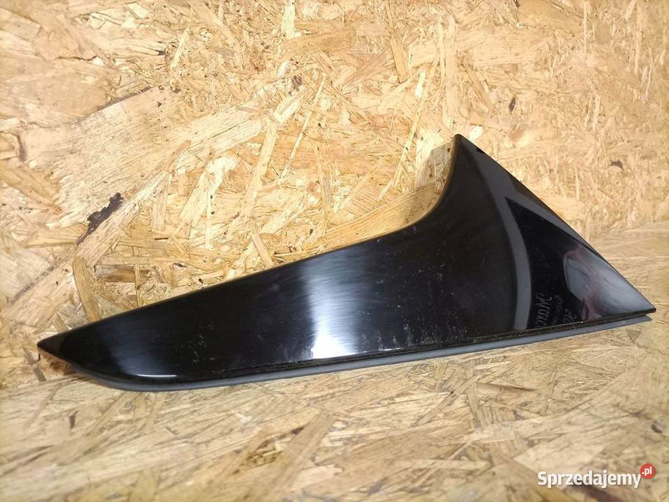 FORD FOCUS 18 KOMBI LISTWA SPOJLERA PRAWY TYŁ wielkopolskie Pleszew sprzedam