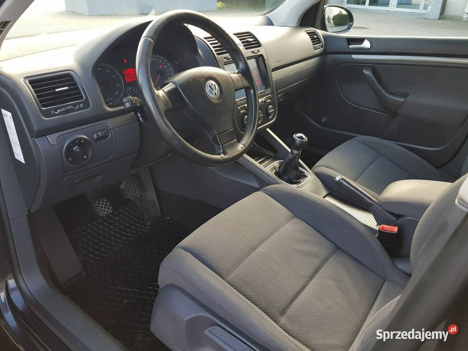 Volkswagen Golf 16 MPI Benzyna Climatronic Włocławek
