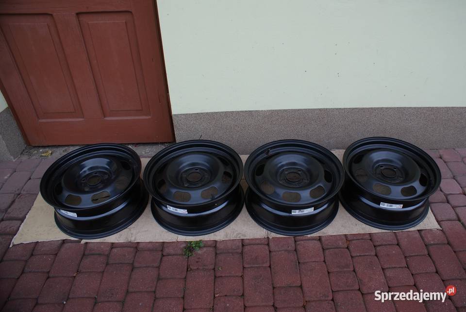Stalowe 7Jx17 5x1143x671 ET435 Hyundai Tucson Samochodowe