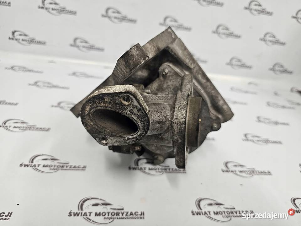 OPEL ASTRA 16 CDTI LVM B16DTL pompa wody osobowe Kielce