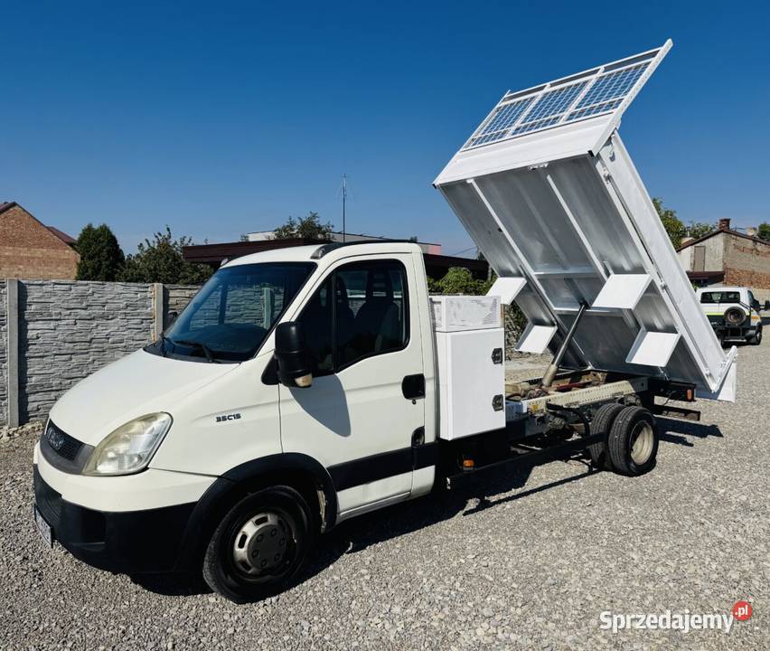 IVECO DAILY 35C15 30d 150 35T Wywrotka Skrzynia nieuszkodzony Nisko sprzedam