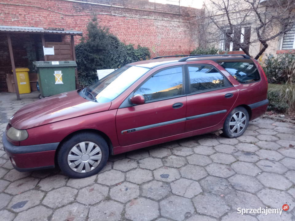 Renault Laguna I kombi 16 benzyna 1999 przebieg