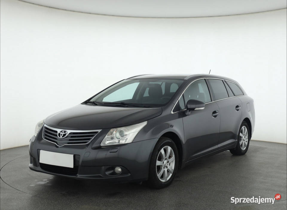 Toyota Avensis 18 Valvematic wielofunkcyjna kierownica