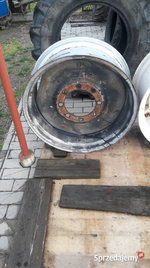 Felgi do ciągnika 28 Pozostałe Bochnia