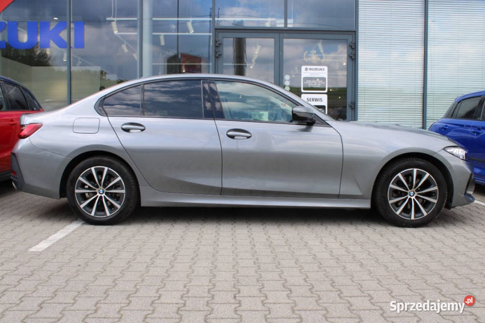 BMW SERIA 3 2023r LED asystenci HUD kamera NAVI Rok produkcji 2023 Seria 3 Bielsko-Biała