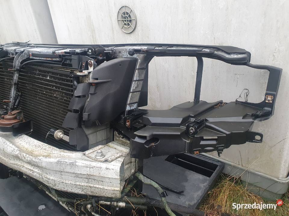 Pas przedni Audi A8 D3 42 bfm kompletny Szamotuły