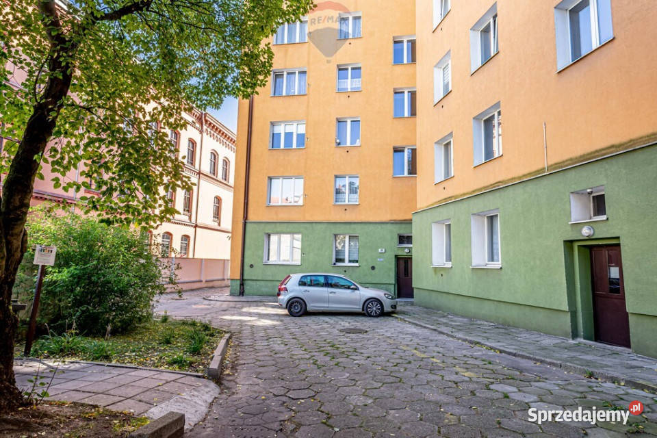 Centrum Stary Rynek mieszkanie balkon piwnica wielkopolskie