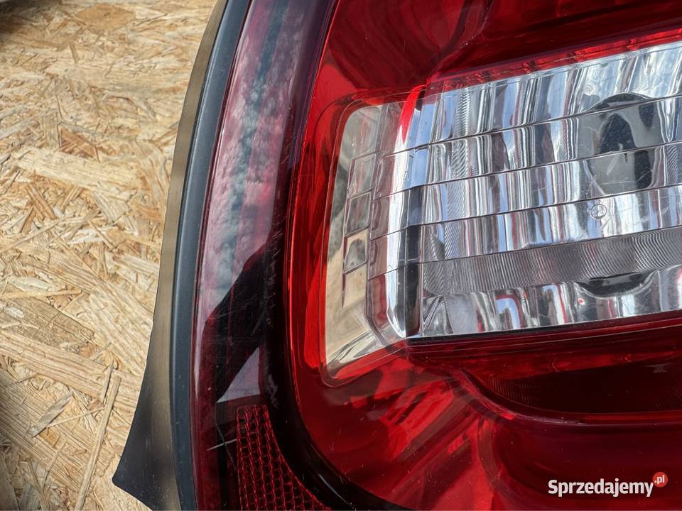 Lampa tył tylna prawa rh ds3 9808415380 Międzychód