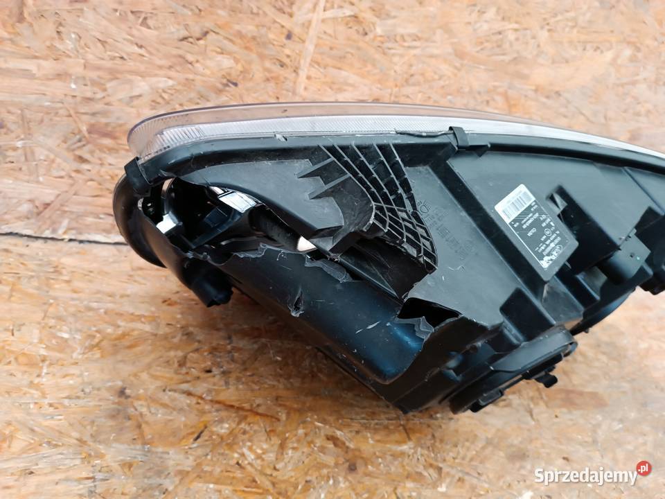 LAMPA REFLEKTOR PRAWY PRZÓD EU JK2113W029DH FORD osobowe Lampy przednie Nowy Tomyśl