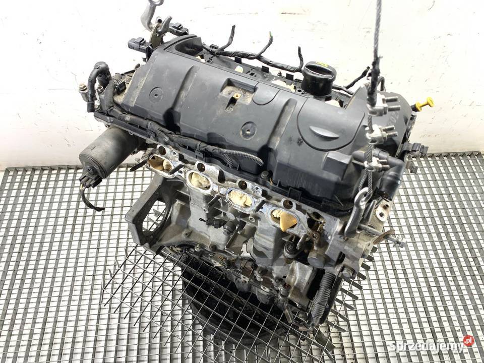 SILNIK PEUGEOT 16 120 5FW 0615 207 Silniki kompletne