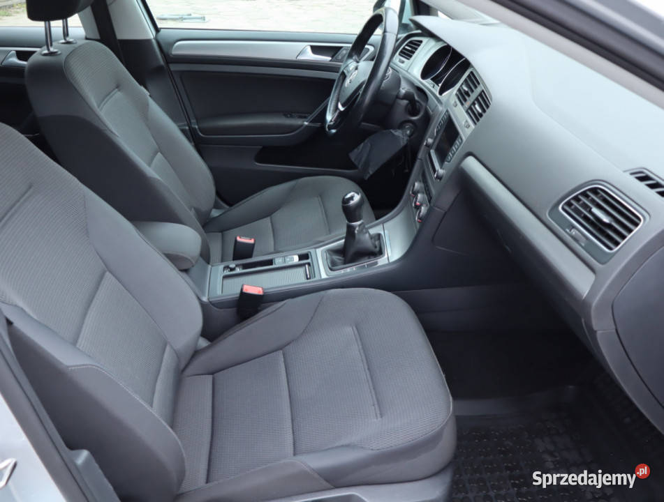 VW Golf 16 TDI relingi dachowe Łódź