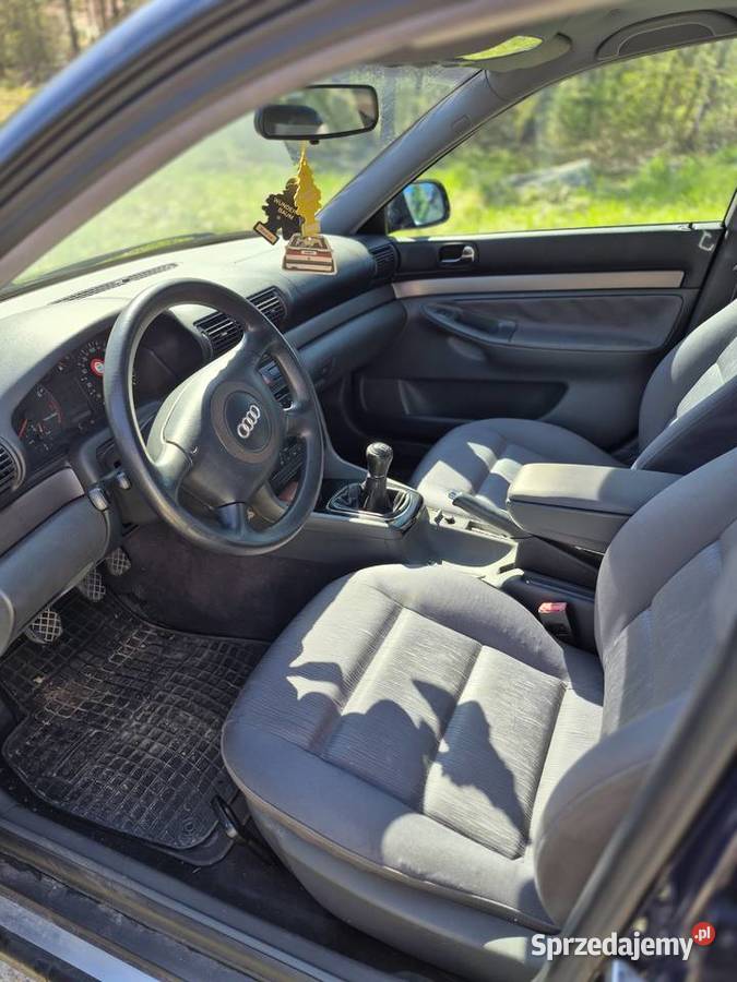 Audi A4 b5 18 bg polift 1999 Kielce