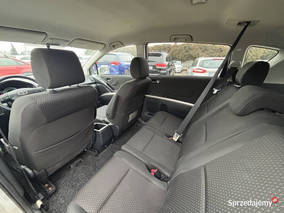 Toyota Corolla Verso Paniówki