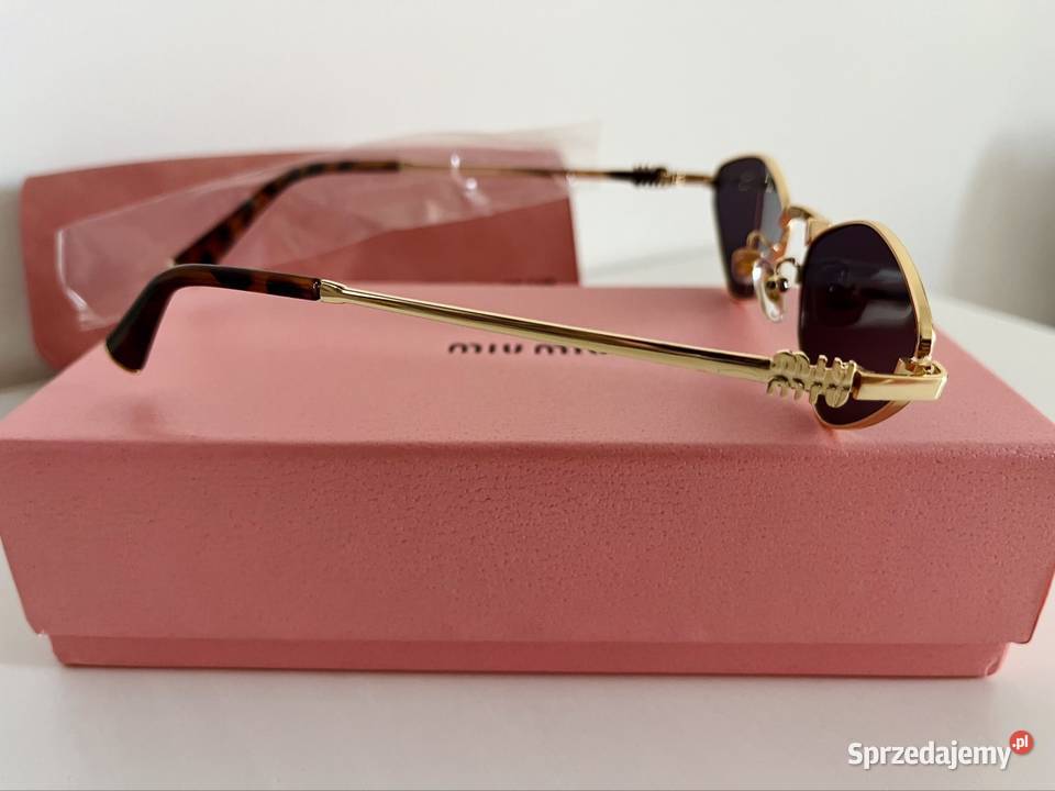 Okulary przeciwsłoneczne damskie elegancki model Gdańsk