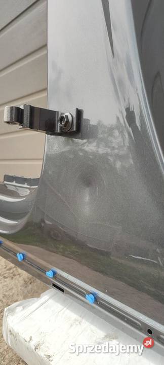 AUDI Q3 83F SŁUPEK PRAWY LZ7S 2020 dolnośląskie