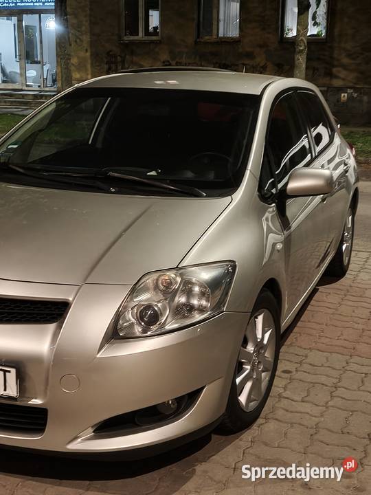 Toyota Auris 14 VVTi 97 LPG automat klima Hatchback Nowy Dwór Mazowiecki