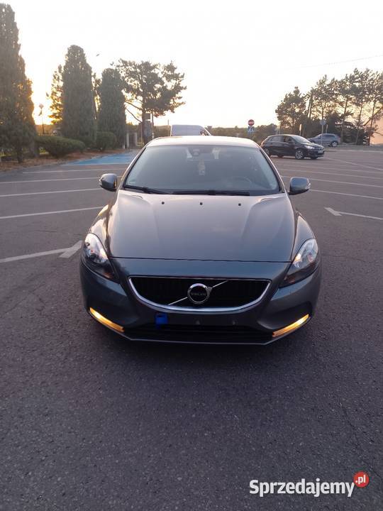 Sprzedam Volvo V40 20 D2 2017 sprowadzony Volvo małopolskie Dąbrowa Tarnowska
