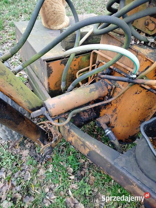 Ładowacz unhz 500 sprzedam części Skarszewy