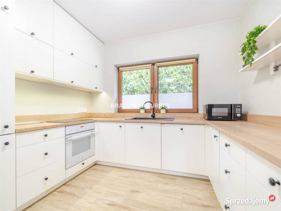 Dom szeregowy Krzyszkowice 744m2