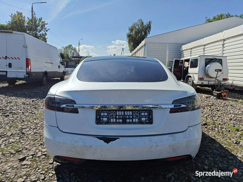 Tesla Model S podgrzewane fotele Karczew