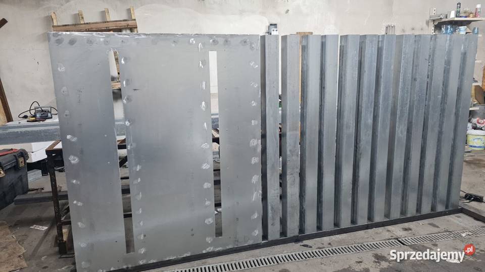 OGRODZENIA NOWOCZESNE Z PODŚWIETLENIEM Przęsła lubuskie Zielona Góra