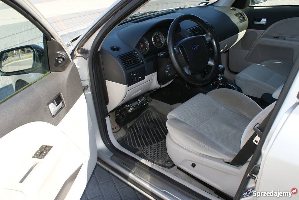 Sprzedam Forda Mondeo MK3 20 TDDI 115 Ghiaxenon ABS podlaskie Łomża
