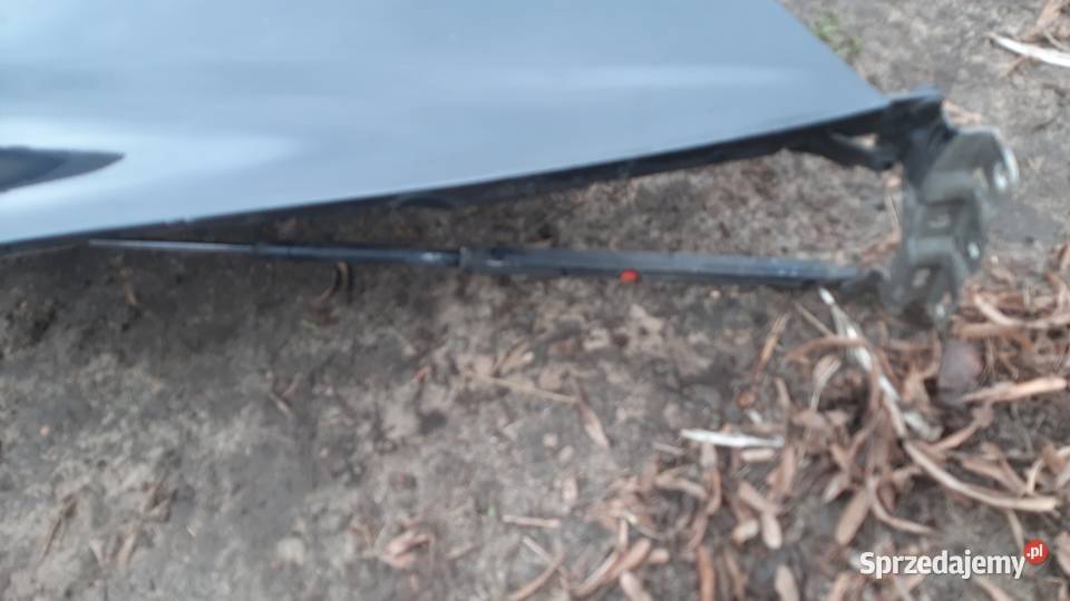 maska kompletna mercedes c W203 CZARNA z grilem osobowe Dębno
