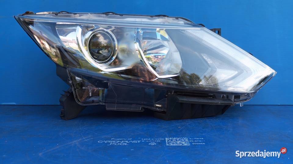 LAMPA REFLEKTOR PRAWY PRZÓD EU NISSAN QASHQAI II Nowy Tomyśl