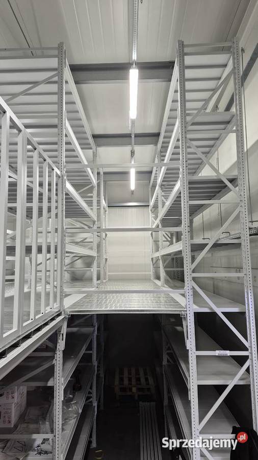 Antresola podest pomost kładka półpiętro Warszawa