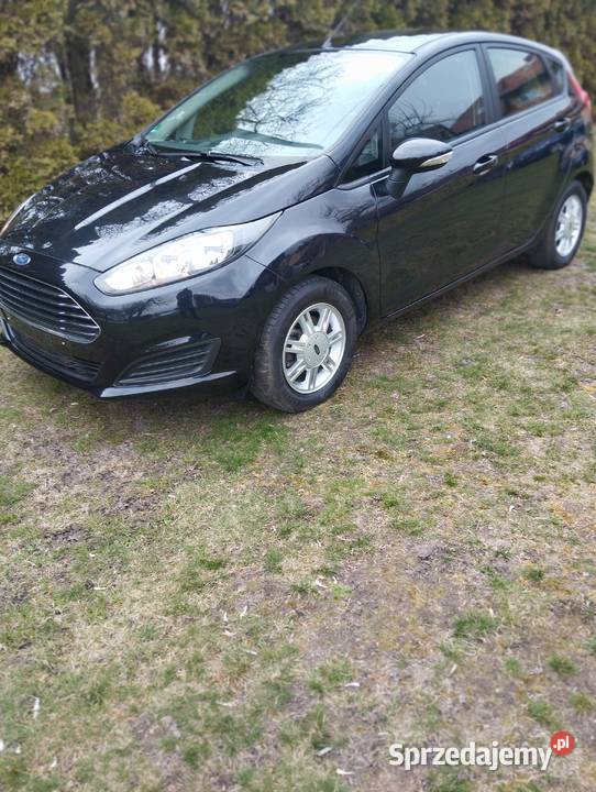 Ford Fiesta 125 BEN 82 5 drzwi bezwyp oryginał Rok produkcji 2014 Olsztyn