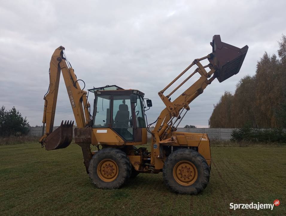 Koparko ładowarka hydrema nie Buk sprzedam