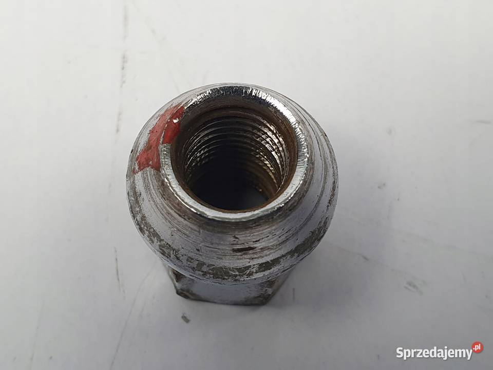 NAKRĘTKI DO KÓŁ ŚRUBY ŚRUBA NAKRĘTKA Isuzu D II Chełm sprzedam