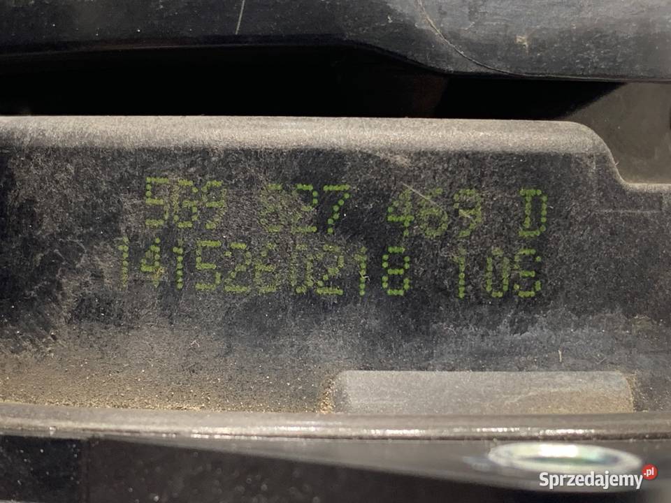 KLAMKA KLAPY TYŁ VW GOLF VII 5G9827469D Kombi Klapy bagażnika Karoseria