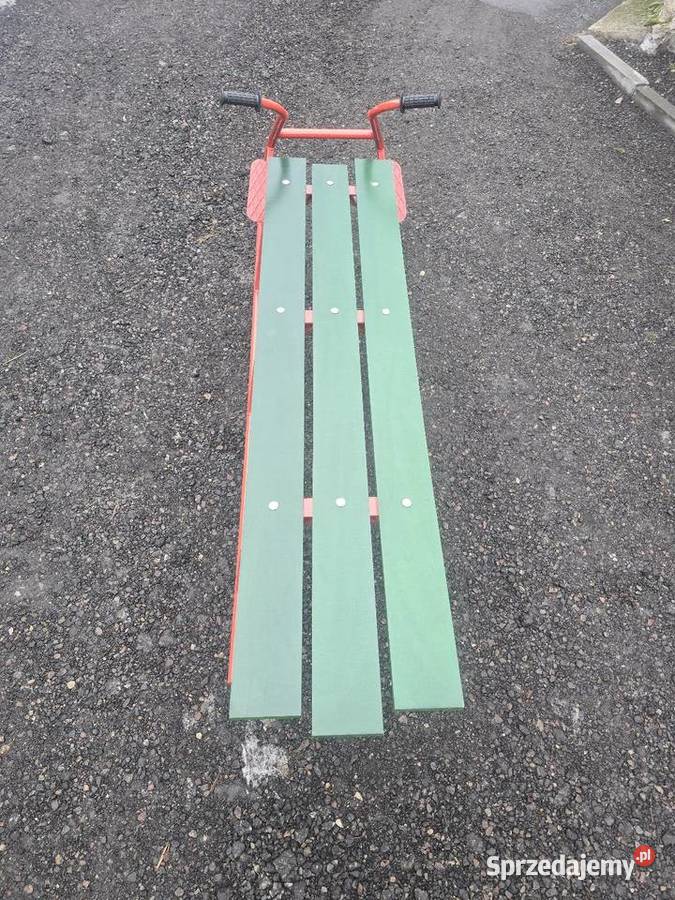 Sprzedam duże sanki 34 osobowe i inne Sanki