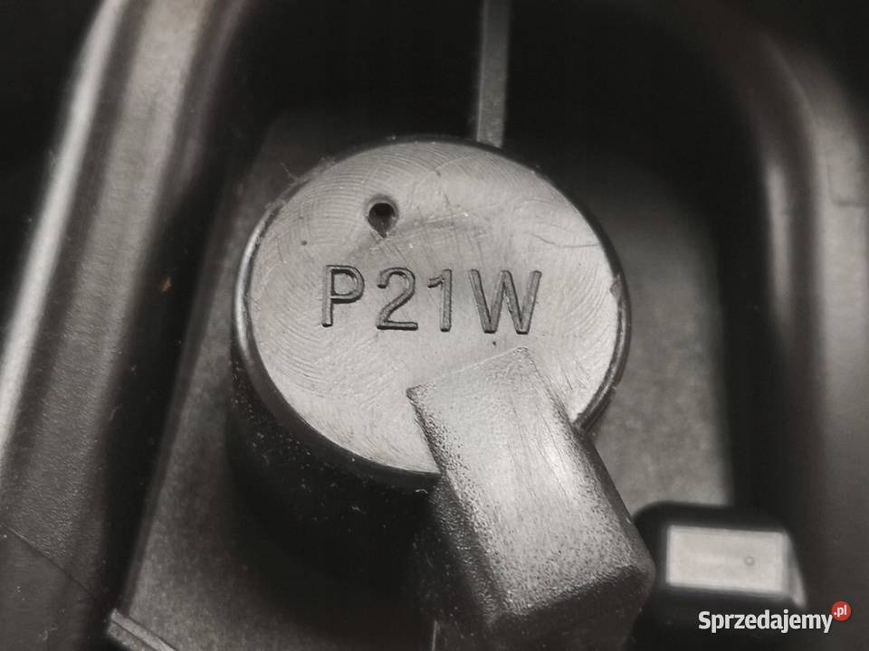 REFLEKTOR PRAWY TYŁ FIAT GRANDE PUNTO 2005 NOWA sprzedam