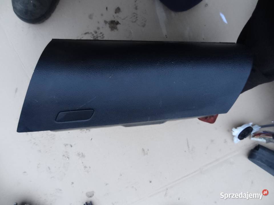 SCHOWEK PASAŻERA TOYOTA HILUX VIII 16R wielkopolskie