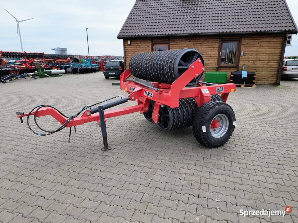 Wał Cambridge posiewny ciągany EuroMasz 45m 5m