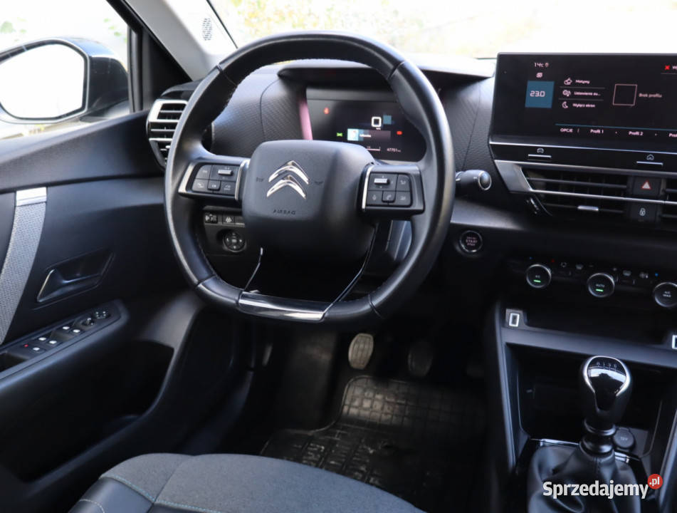Citroen C4 12 PureTech światła LED