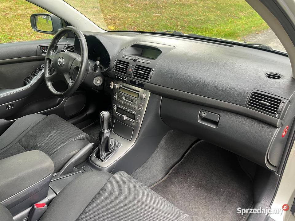 Toyota Avensis II 20 D4D sprzedam