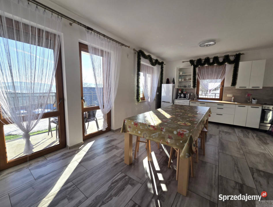 Dom wolnostojący sprzedam Krzeszów Krzeszów 3861