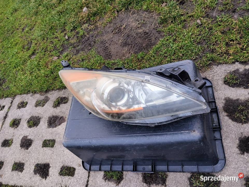 Mazda BL II 0811 reflektor lewy prawy europa Białogard