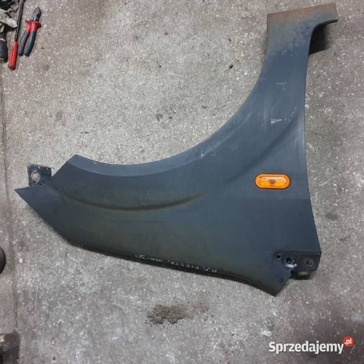 FORD FIESTA MK6 BLOTNIK PRAWY PRZOD 05R