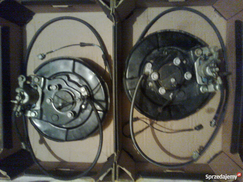 piasta zwrotnica nissan juke zacisk tarcze linka