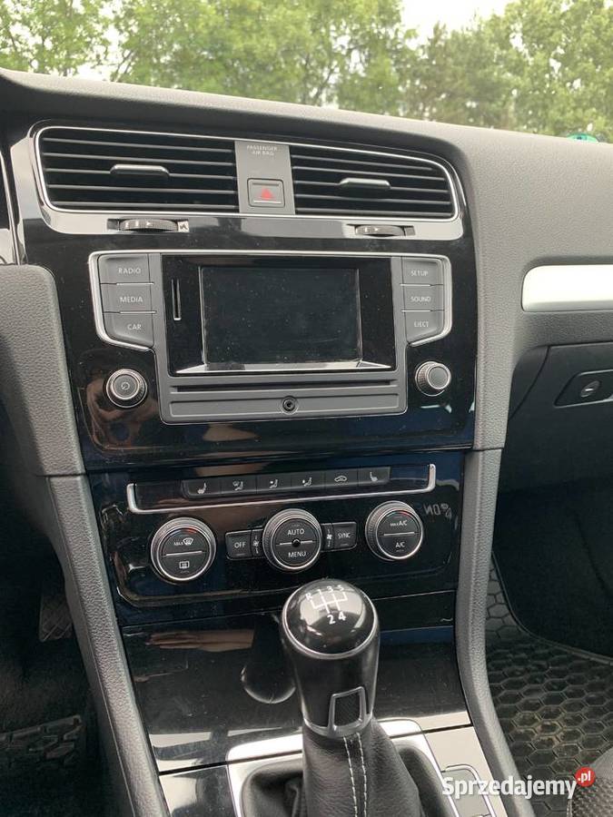 Auto pierwszego właściciela z Niemiec w stanie bluetooth Ryki