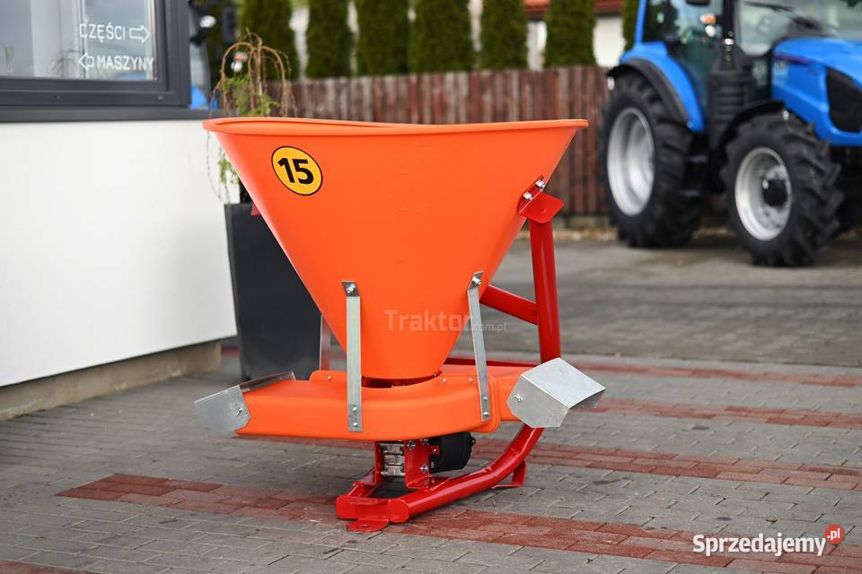 Rozsiewacz sadowniczy z przystawką S200 Strumyk nieuszkodzony podkarpackie Tajęcina